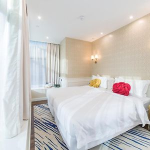 Premier Music Art Twin Room